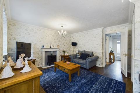 10 Campbell Close, Towcester, NN12 7AW