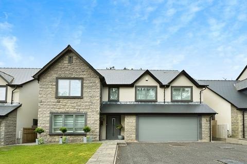 5 bedroom detached house for sale, The Paddock, Caerphilly, CF83 3RR