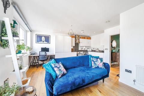 1 bedroom apartment for sale, Blackwall Lane, London, SE10