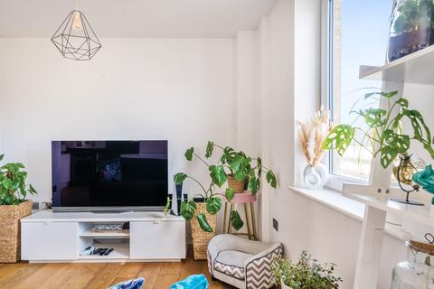 1 bedroom apartment for sale, Blackwall Lane, London, SE10