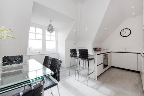 3 bedroom apartment to rent, Hampstead, London NW3