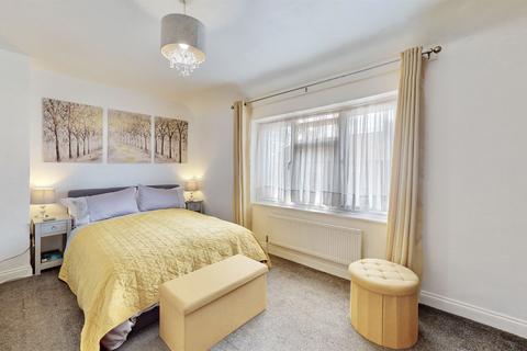4 bedroom terraced house for sale, Beverley Road, Dagenham RM9