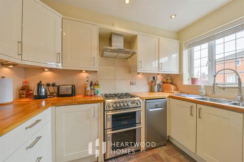 3 bedroom terraced house for sale, Robins Close, London Colney, St. Albans, AL2 1QT