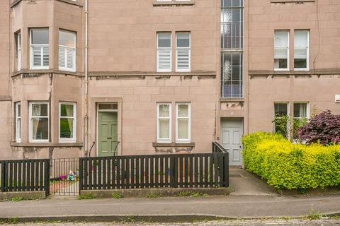 3 bedroom flat for sale, Learmonth Crescent, Comely Bank, Edinburgh, EH4
