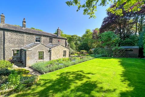 4 bedroom detached house for sale, Miry Lane, Holmfirth HD9