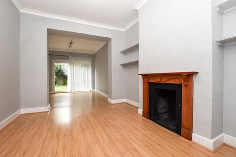 2 bedroom ground floor flat for sale, Station Road, Shortlands, Bromley, BR2