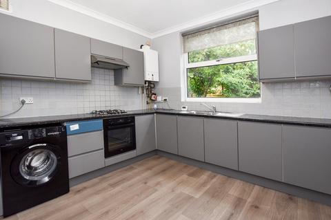 Flat A, 1 Station Road, Shortlands, Bromley, BR2 0EY