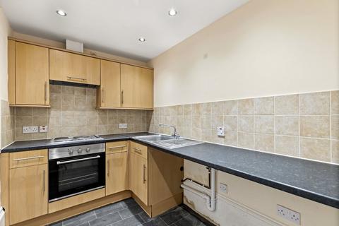 2 bedroom ground floor flat for sale, Bouverie Road West, Folkestone, CT20