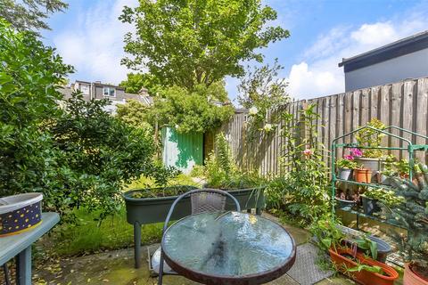 2 bedroom terraced house for sale, Morley Road, London