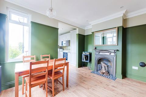 61 High Road, Rayleigh, SS6 7SE