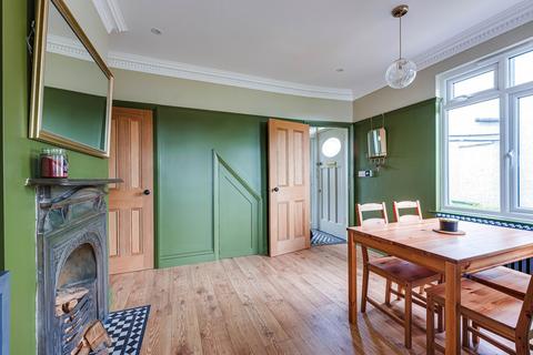 61 High Road, Rayleigh, SS6 7SE