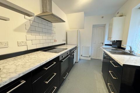 2 bedroom flat to rent, Barrasford Street, Wallsend