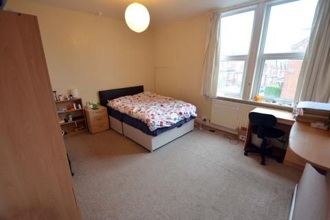 41 Hartley Crescent, Leeds, LS6 2LL