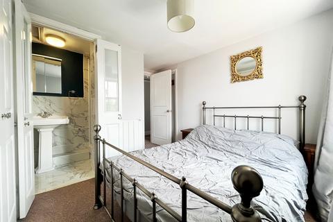1 bedroom apartment to rent, London Road, Cheltenham GL52
