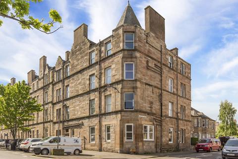 1 bedroom flat for sale, 25 (2F4) Balfour Street, Leith, Edinburgh EH6 5DG