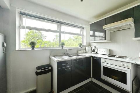 2 bedroom flat for sale, Cedar Court, Pear Tree Drive, Great Barr, B43 6HP