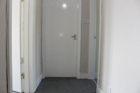 1 bedroom flat to rent, Court Street, Dundee, DD3 7QQ