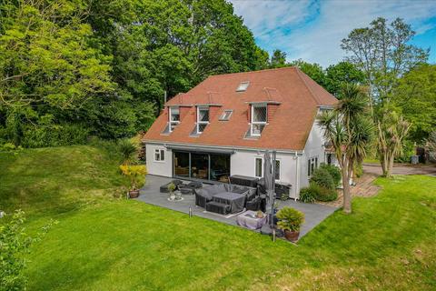 5 bedroom detached house for sale, Fontley Road, Titchfield