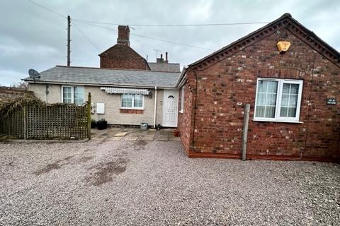 2 bedroom bungalow to rent, RECREATION STREET, SELSTON