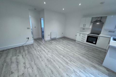 2 bedroom apartment to rent, Frearson Close, Eastwood, Nuthall, Nottingham