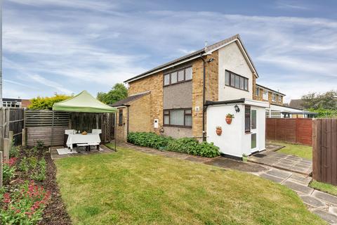 3 bedroom detached house for sale, Three Garden Areas at Grange Drive, Melton Mowbray, LE13 1EY
