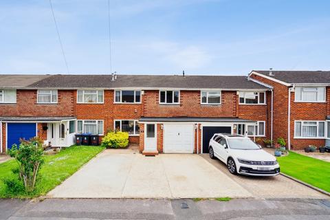 17 Barnes Way, Iver, SL0 9LZ