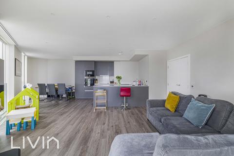 3 bedroom flat for sale, Pinnacle Apartments, Croydon CR0