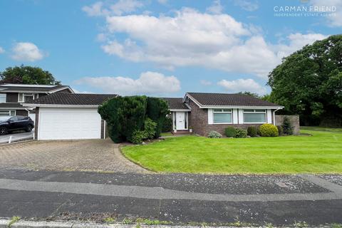 3 bedroom detached bungalow for sale, Oaklands, Guilden Sutton, CH3