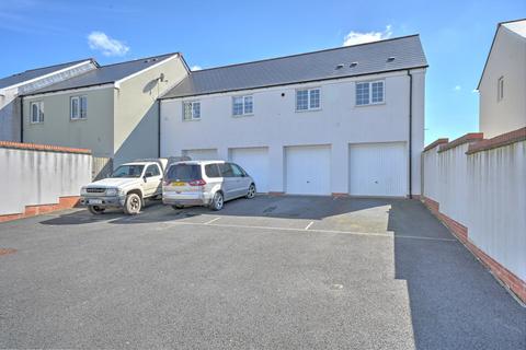 2 bedroom apartment for sale, Oaktree Road, South Molton