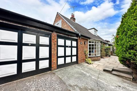 4 bedroom detached bungalow for sale, Brereton Close, Bowdon, Altrincham