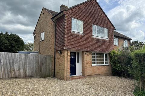 3 bedroom detached house for sale, Meadow Approach, Copthorne