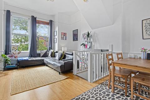 2 bedroom apartment for sale, Aigburth Drive, Liverpool, L17