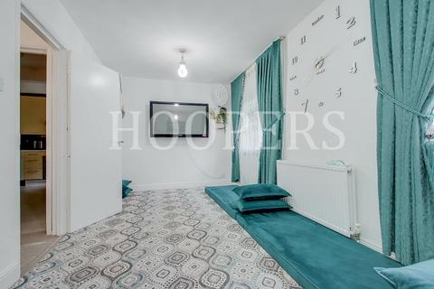 1 bedroom flat for sale, Tanfield Avenue, London, NW2