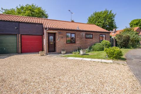 2 bedroom detached bungalow for sale, Walcups Lane, Great Massingham, King's Lynn, Norfolk, PE32