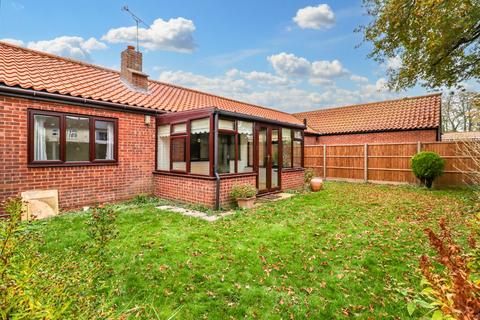 2 bedroom detached bungalow for sale, Walcups Lane, Great Massingham