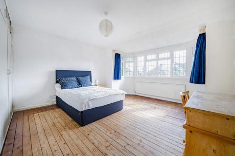4 bedroom detached house for sale, Grasmere Close, Guildford, Surrey, GU1