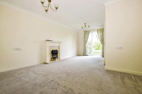1 bedroom apartment to rent, Manton Court Kings Road RH13
