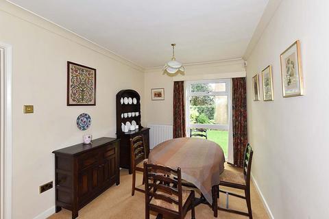 2 bedroom ground floor flat for sale, Manor Park South, Knutsford, WA16