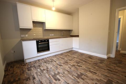 2 bedroom end of terrace house to rent, Rushden, Northamptonshire NN10