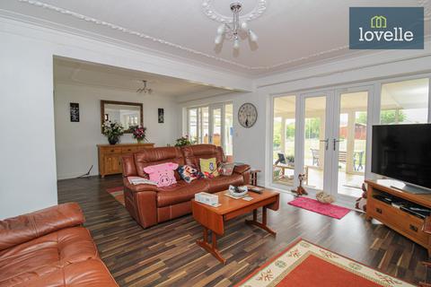 375 Laceby Road, Grimsby, DN34 5LT