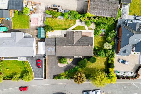 4 bedroom detached bungalow for sale, Warrington Road, Widnes WA8