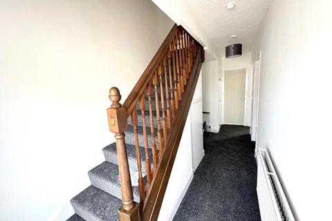 3 bedroom terraced house for sale, Main Street, Carronshore, Falkirk, FK2
