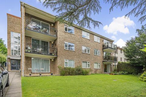 2 bedroom flat for sale, Albemarle Road, Beckenham