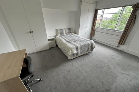 2 bedroom flat to rent, West End Lane, London NW6