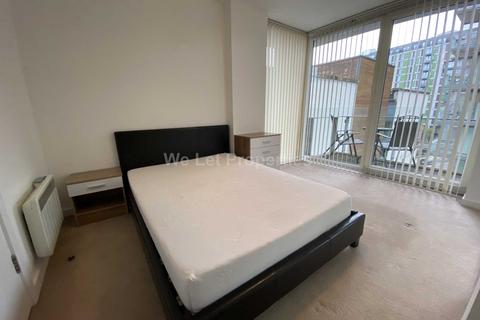 2 bedroom apartment to rent, Blackfriars Road, Manchester M3