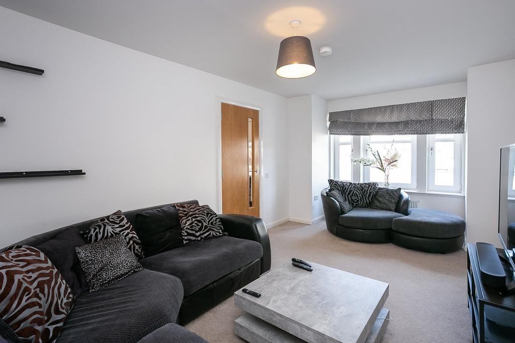 Macduff Road, Dunfermline, KY11 3 bed detached house £260,000