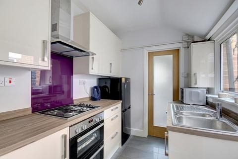 2 bedroom cottage to rent, Havelock Road, Wokingham, RG41