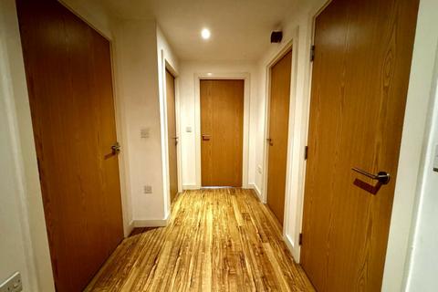 2 bedroom flat for sale, Plaza Boulevard, Liverpool, Merseyside, L8 5RX