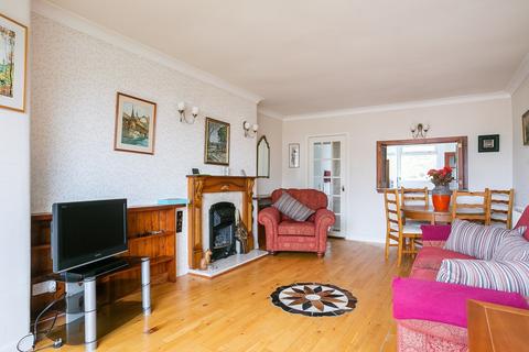 3 bedroom semi-detached house for sale, Oxgangs Farm Drive, Oxgangs, Edinburgh, EH13