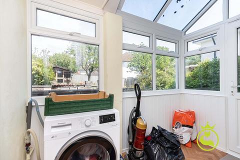 27 Danecourt Road, Poole, BH14 0PG